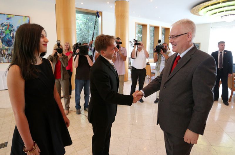 Zagreb - mojzagreb.info, Politika - PANTOVČAK: Danas veganski menu kod predsjednika Josipovića