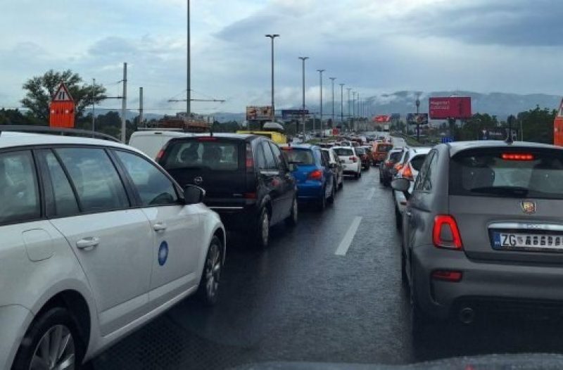 Zagreb - mojzagreb.info, Politika - HSLS-a Grada Zagreba žurno prozvao Tomaševića da se vrati iz Pariza na svoje radno mjesto u Zagrebu
