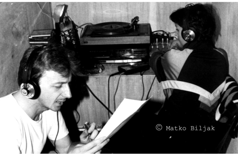 Zagreb - mojzagreb.info - Zagrebačka premijera dokumentarnog filma MEMORIJA JEDNE GENERACIJE - RATNI RADIO VUKOVAR