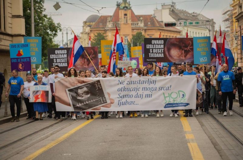 Zagreb - mojzagreb.info - Hod za život u 15 gradova pod geslom „Glas rođenih za život nerođenih“ u Zagrebu 18. svibnja 2024. godine