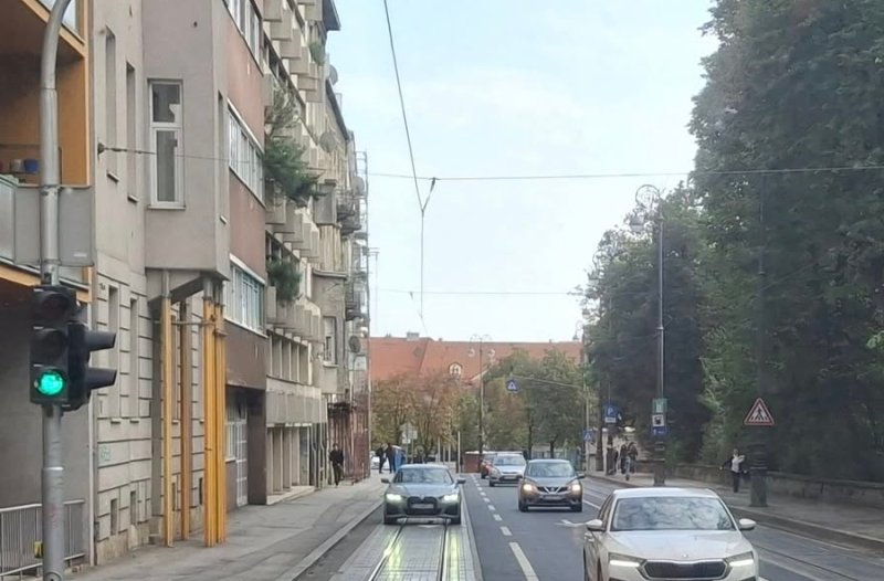 Zagreb - mojzagreb.info - Građani u čitavoj Hrvatskoj, imate priliku - Predložite lokacije za pojačani nadzor brzine kretanja vozila!