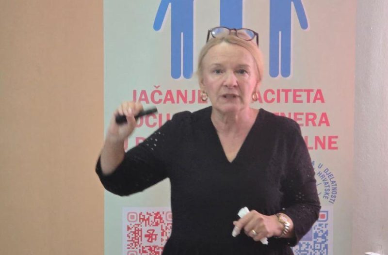 Zagreb - mojzagreb.info, Obrazovanje - POŽEGA - Sindikalni povjerenici prošli program osposobljavanja