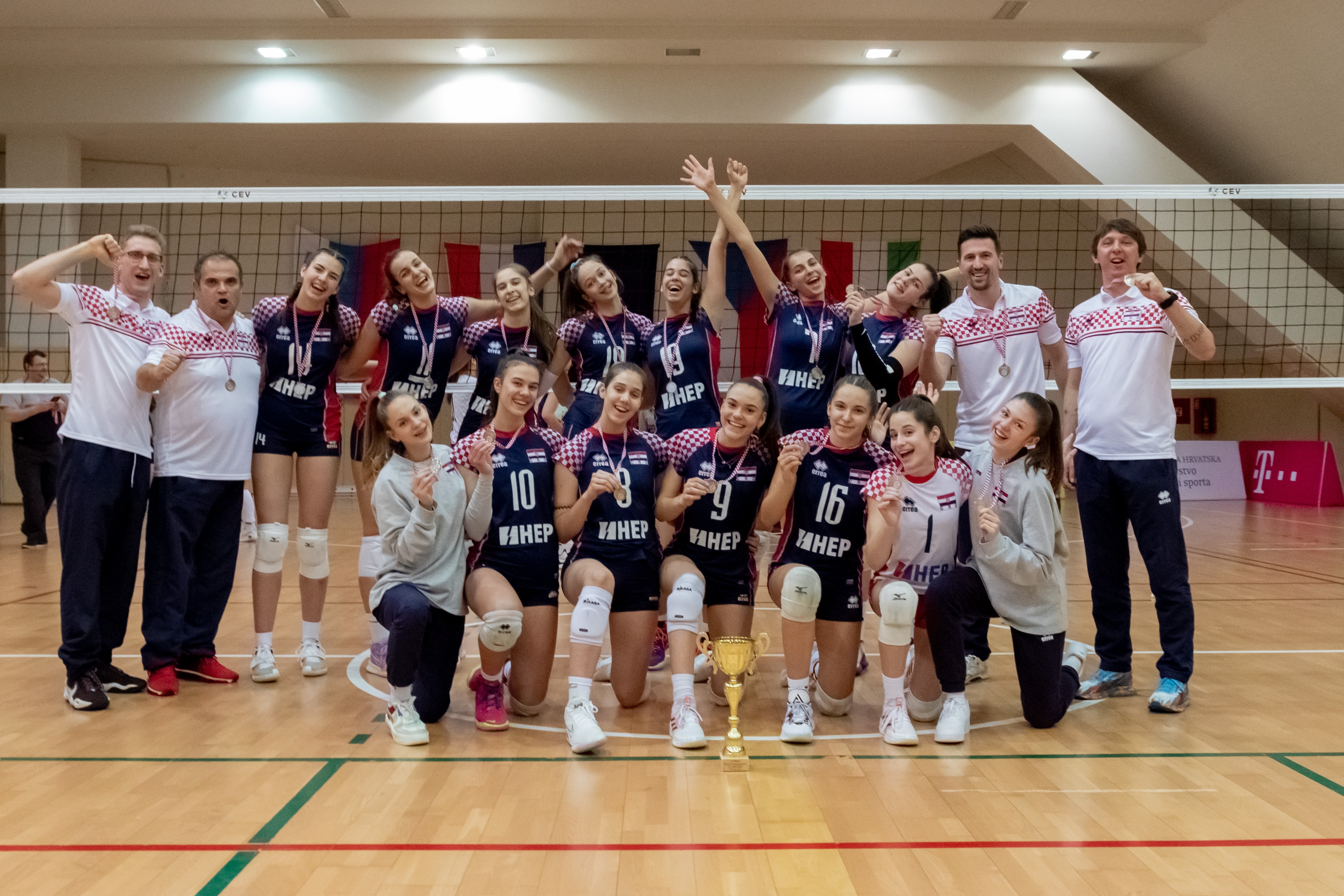 Zagreb - mojzagreb.info, Sport - HRVATSKA ŽENSKA U17 REPREZENTACIJA NA MEVZA TURNIRU U ZADRU OSVOJILA DRUGO MJESTO